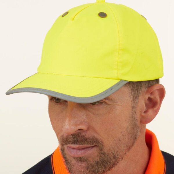 Safety bump cap