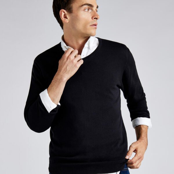 Classic Fit Arundel V Neck Sweater