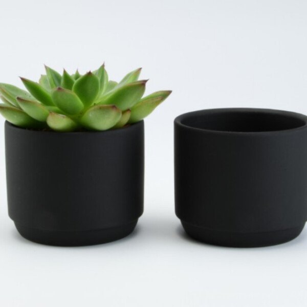 Zwart Bloempotje van Keramiek | 6cm hoog – 7cm doorsnede